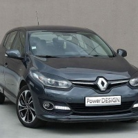 Mra��tka p�edn�ch sv�tlomet� Renault Megane III facelift -- rok v�roby 2014-16