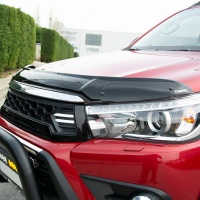 Cappa lišta (deflektor) přední kapoty Toyota Hilux III -- rok výroby 2015-20 Cappa lišta (deflektor) přední kapoty Toyota Hilux III -- rok výroby 2015-20