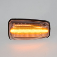 Boční LED blinkry s funkcí dynamického běhu Citroen XM -- rok výroby 05/1989-10/2000 Boční LED blinkry s funkcí dynamického běhu Citroen XM -- rok výroby 05/1989-10/2000
