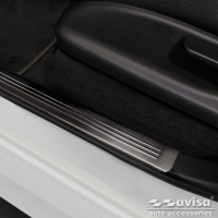 Nerez kryty prahů černé Lines Nissan Leaf II (2E1) -- od roku výroby 2017-22 / 2022- Nerez kryty prahů černé Lines Nissan Leaf II (2E1) -- od roku výroby 2017-22 / 2022-