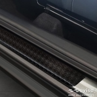 ALU kryty prahů černé (slzičkový design) Toyota Aygo X -- od roku výroby 2022- ALU kryty prahů černé (slzičkový design) Toyota Aygo X -- od roku výroby 2022-