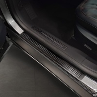 Nerez kryty prahů černé Lines Ford Mustang Mach-E -- od roku výroby 2020- Nerez kryty prahů černé Lines Ford Mustang Mach-E -- od roku výroby 2020-