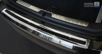 Kryt prahu zadních dveří Deluxe BMW X6 F16 (NE pro M-packet) -- rok výroby 2014-19 (chrom / černý carbon) Kryt prahu zadních dveří Deluxe BMW X6 F16 (NE pro M-packet) -- rok výroby 2014-19 (chrom / černý carbon)