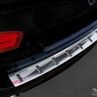 Kryt prahu zadních dveří Strong Edition BMW 5 F11 Touring -- rok výroby 2010-13 / 2013-17 Kryt prahu zadních dveří Strong Edition BMW 5 F11 Touring -- rok výroby 2010-13 / 2013-17