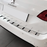 Kryt prahu zadních dveří Strong Edition Peugeot 308 II SW Combi -- od roku výroby 2017- Kryt prahu zadních dveří Strong Edition Peugeot 308 II SW Combi -- od roku výroby 2017-