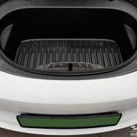 Kryt kolem zámku předního kufru černý Tesla Model 3 -- rok výroby 2019-23 Kryt kolem zámku předního kufru černý Tesla Model 3 -- rok výroby 2019-23