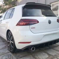 Dynamik Style difuzor zadního nárazníku (středový) VW Golf 7.5 GTI -- rok výroby 2017-20 Dynamik Style difuzor zadního nárazníku (středový) VW Golf 7.5 GTI -- rok výroby 2017-20