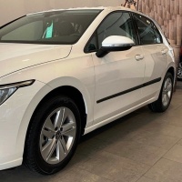 Boční ochranné lišty dveří typ 16/14 VW Golf VIII Hatchback -- od roku výroby 2019- Boční ochranné lišty dveří typ 16/14 VW Golf VIII Hatchback -- od roku výroby 2019-