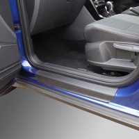 RGM kryty prahů přední VW T-Cross -- od roku výroby 2019- (sada 2kusy) RGM kryty prahů přední VW T-Cross -- od roku výroby 2019- (sada 2kusy)