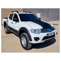 Oneway panely bočních dveří Mitsubishi L200 Triton 4 -- rok výroby 2007-2014 - matná černá Oneway panely bočních dveří Mitsubishi L200 Triton 4 -- rok výroby 2007-2014 - matná černá
