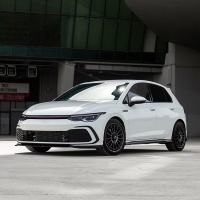 Oneway kompletn� body kit VW Golf VIII hatchback GTI -- od roku v�roby 2020- - leskl� �ern�