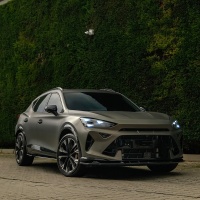 Oneway kompletní body kit Cupra Formentor Facelift (NE pr VZ5) -- od roku výroby 2024- - lesklá černá Oneway kompletní body kit Cupra Formentor Facelift (NE pr VZ5) -- od roku výroby 2024- - lesklá černá