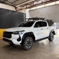 Oneway sada lemů blatníků Toyota Hilux 8th Gen. Facelift -- od roku výroby 2020- - matná černá Oneway sada lemů blatníků Toyota Hilux 8th Gen. Facelift -- od roku výroby 2020- - matná černá