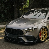 Oneway přední spoiler lesklá černá Mercedes A (W177) A45 S Aero Pack včetně Facelift -- od roku výroby 2019-23 / 2023- Oneway přední spoiler lesklá černá Mercedes A (W177) A45 S Aero Pack včetně Facelift -- od roku výroby 2019-23 / 2023-
