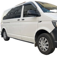 Oneway prahové nástavce VW Transporter T6.1 -- rok výroby 2020-2022 (Krátký rozvor) - lesklá černá Oneway prahové nástavce VW Transporter T6.1 -- rok výroby 2020-2022 (Krátký rozvor) - lesklá černá