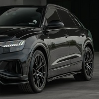 Oneway prahové nástavce lesklá černá Audi Q8 S-Line / SQ8 MK1 -- rok výroby 2018-23 Oneway prahové nástavce lesklá černá Audi Q8 S-Line / SQ8 MK1 -- rok výroby 2018-23