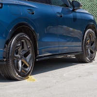Oneway prahov� n�stavce leskl� �ern� VW Tiguan III (CT1) -- od roku v�roby 2024-