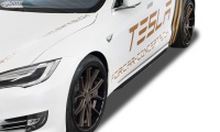 RDX Racedesign prahové lišty Slim (ABS plast lesklý černý) Tesla Model S - rok výroby 2014-16 / 2016- RDX Racedesign prahové lišty Slim (ABS plast lesklý černý) Tesla Model S - rok výroby 2014-16 / 2016-