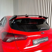 Autostyle zadní spoiler kšilt nad okno Ford Focus IV hatchback (včetně Facelift a ST-Line) -- rok výroby 2018-21 / 2021- Autostyle zadní spoiler kšilt nad okno Ford Focus IV hatchback (včetně Facelift a ST-Line) -- rok výroby 2018-21 / 2021-