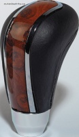 Autostyle madlo řadící páky UNI Type M7 kůže - barva černá/ALU/dřevo Autostyle madlo řadící páky UNI Type M7 kůže - barva černá/ALU/dřevo
