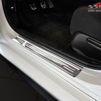 Nerez kryty prahů chom lesklé Sportline Honda Civic X hatchback 5dv. -- rok výroby 2017-21 Nerez kryty prahů chom lesklé Sportline Honda Civic X hatchback 5dv. -- rok výroby 2017-21