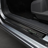 Nerez kryty prahů černé lesklé (logo E-Power) VW Caddy V (SB) -- od roku výroby 2020- Nerez kryty prahů černé lesklé (logo E-Power) VW Caddy V (SB) -- od roku výroby 2020-