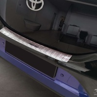 Kryt prahu zadn�ch dve�� Toyota Aygo X -- od roku v�roby 2022-