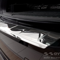 Kryt prahu zadních dveří nerez leštěný Škoda Octavia IV Combi včetně RS (NE pro Scout) -- od roku výroby 2020- / 2024- (černý lesklý / černý carbon) Kryt prahu zadních dveří nerez leštěný Škoda Octavia IV Combi včetně RS (NE pro Scout) -- od roku výroby 2020- / 2024- (černý lesklý / černý carbon)