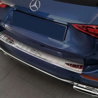 Kryt prahu zadních dveří nerez leštěný Mercedes C Class V T-model AMG S206 -- od roku výroby 2021- Kryt prahu zadních dveří nerez leštěný Mercedes C Class V T-model AMG S206 -- od roku výroby 2021-