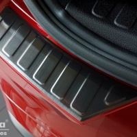 Kryt prahu zadních dveří nerez černý Ford Puma -- od roku výroby 2019- Kryt prahu zadních dveří nerez černý Ford Puma -- od roku výroby 2019-