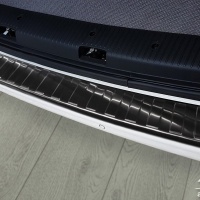 Kryt prahu zadních dveří nerez černý VW Transporter T6 (model s křídlovými zadními dveřmi) -- rok výroby 2015-19 / 2019- Kryt prahu zadních dveří nerez černý VW Transporter T6 (model s křídlovými zadními dveřmi) -- rok výroby 2015-19 / 2019-