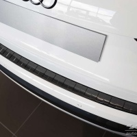 Kryt prahu zadních dveří nerez černý Audi Q3 II / S-Line -- od roku výroby 2018- Kryt prahu zadních dveří nerez černý Audi Q3 II / S-Line -- od roku výroby 2018-