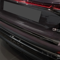 Kryt prahu zadních dveří nerez černý Audi Q4 E-Tron včetně Sportback -- od roku výroby 2021- Kryt prahu zadních dveří nerez černý Audi Q4 E-Tron včetně Sportback -- od roku výroby 2021-