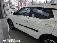 Boční ochranné lišty dveří typ 27 SsangYong Tivoli včetně XLV -- od roku výroby 2016- Boční ochranné lišty dveří typ 27 SsangYong Tivoli včetně XLV -- od roku výroby 2016-