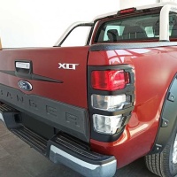 Rámečky zadních světel Ford Ranger -- rok výroby 2015-20 Rámečky zadních světel Ford Ranger -- rok výroby 2015-20