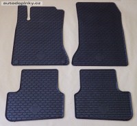 Gumové koberce přesně tvarované Mercedes CLA C117 -- od roku výroby 2013- (4-dílná sada) Gumové koberce přesně tvarované Mercedes CLA C117 -- od roku výroby 2013- (4-dílná sada)