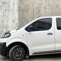 Plastové lemy blatníků Peugeot Expert / Traveller III -- od roku výroby 2016- Plastové lemy blatníků Peugeot Expert / Traveller III -- od roku výroby 2016-