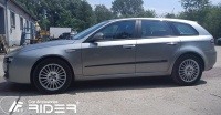 Boční ochranné lišty dveří typ 05 Alfa Romeo 159 Combi -- od roku výroby 2011- Boční ochranné lišty dveří typ 05 Alfa Romeo 159 Combi -- od roku výroby 2011-