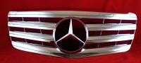 Sportovní maska s logem Mercedes E Class W211 07-, celochrom Sportovní maska s logem Mercedes E Class W211 07-, celochrom