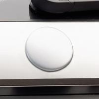 Milotec kryt embl�mu - p�edn� �koda Superb (ABS st��brn�)
