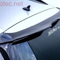 Střešní spoiler - černý lesklý klavírlak Škoda Karoq -- rok výroby 2017-10/2021 Střešní spoiler - černý lesklý klavírlak Škoda Karoq -- rok výroby 2017-10/2021