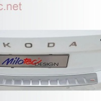 Milotec práh 5. dveří s výstupky - ABS - Alu Brush - lesklý Škoda SuperB IV Combi -- od roku výroby 2024- Milotec práh 5. dveří s výstupky - ABS - Alu Brush - lesklý Škoda SuperB IV Combi -- od roku výroby 2024-