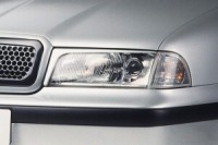 Milotec mra��tka p�edn�ch sv�tlomet� �ern� �koda Octavia rok v�roby 4/97-8/00