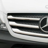 Nerez lišty přední masky Mercedes Sprinter W906 Facelift -- rok výroby 2013-17 Nerez lišty přední masky Mercedes Sprinter W906 Facelift -- rok výroby 2013-17