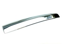 Chrom li�ta nad SPZ Toyota Auris -- od roku v�roby 2007-