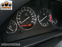 EVO RINGS rámečky kolem palubních přístrojů z leštěného hliníku BMW 5 E34 -- rok výroby 86-96 ( počet dílů v sadě 4 ) EVO RINGS rámečky kolem palubních přístrojů z leštěného hliníku BMW 5 E34 -- rok výroby 86-96 ( počet dílů v sadě 4 )