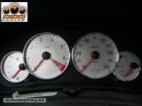 EVO RINGS rámečky kolem palubních přístrojů z leštěného hliníku Citroen Berlingo -- od roku výroby 2002- ( počet dílů v sadě 4 ) EVO RINGS rámečky kolem palubních přístrojů z leštěného hliníku Citroen Berlingo -- od roku výroby 2002- ( počet dílů v sadě 4 )