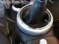EVO RINGS rámeček kolem řadící páky Mini Cooper -- od roku výroby 2001- ( počet dílů v sadě 1 ) EVO RINGS rámeček kolem řadící páky Mini Cooper -- od roku výroby 2001- ( počet dílů v sadě 1 )