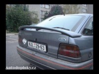Zadní spoiler křídlo Ford Escort -- rok výroby 9/90-9/92 Zadní spoiler křídlo Ford Escort -- rok výroby 9/90-9/92