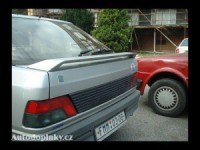 Zadní spoiler křídlo Peugeot 309 -- rok výroby 85-93 Zadní spoiler křídlo Peugeot 309 -- rok výroby 85-93